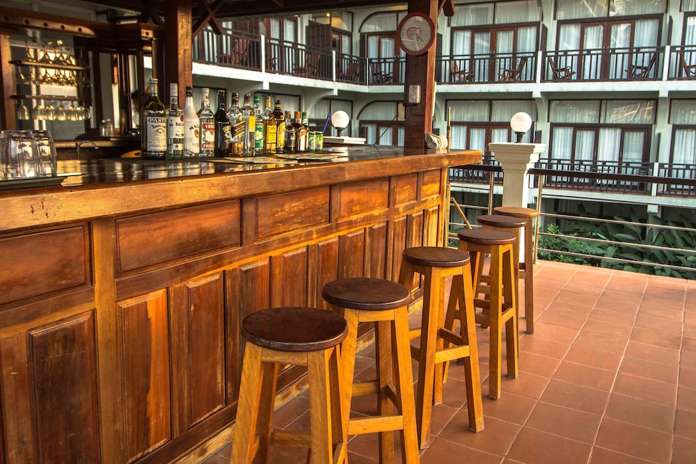 Silver Naga Hotel 41/58