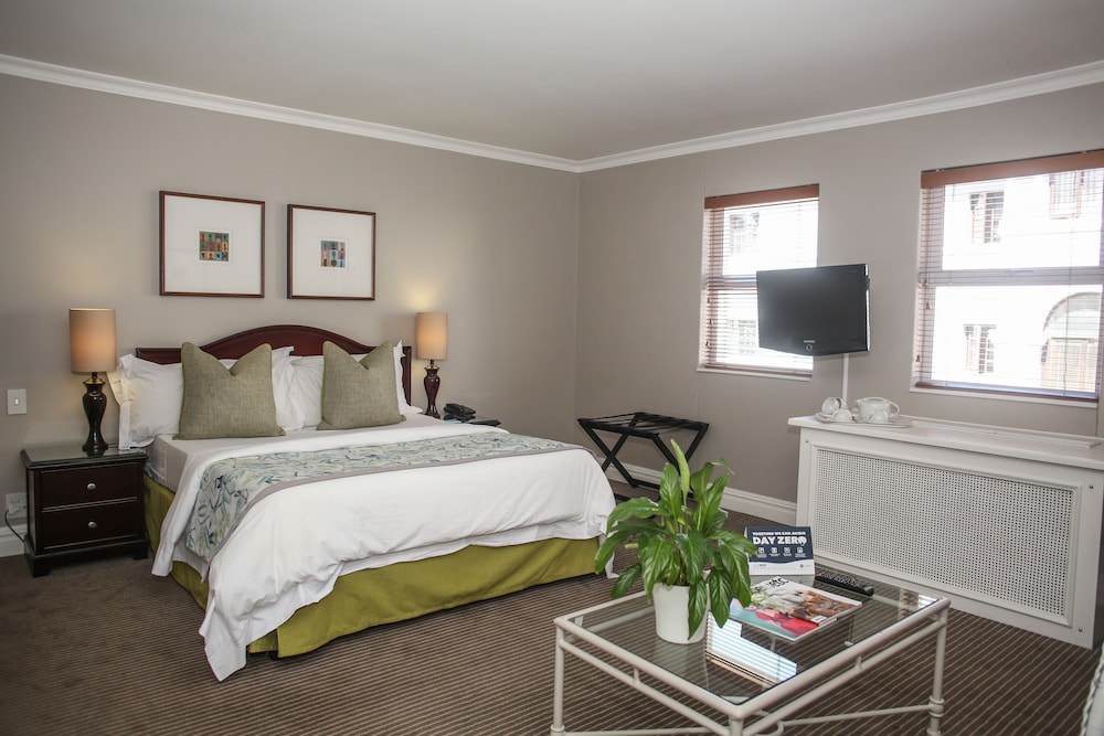 The Bantry Aparthotel by Totalstay 13/79