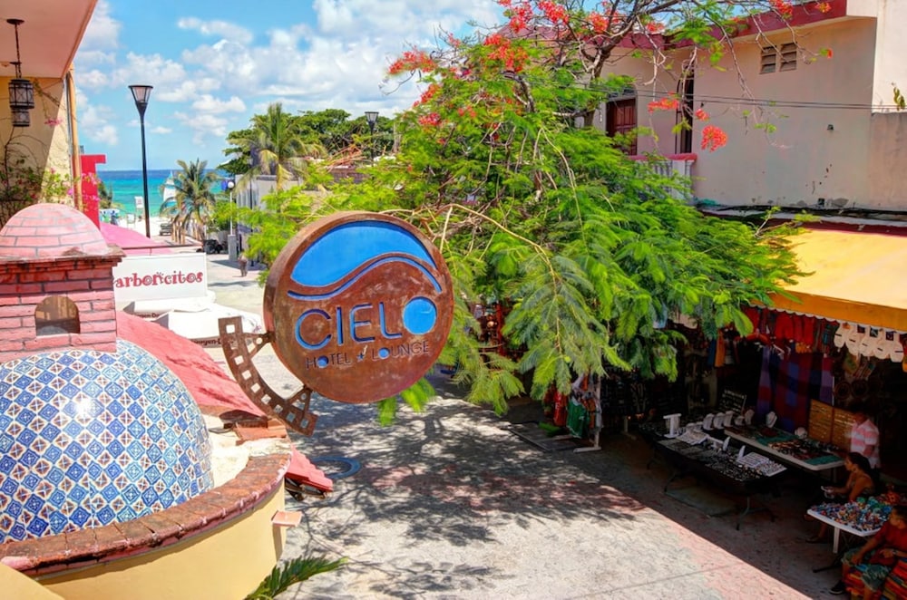 Hotel Cielo, Playa del Carmen 57/69