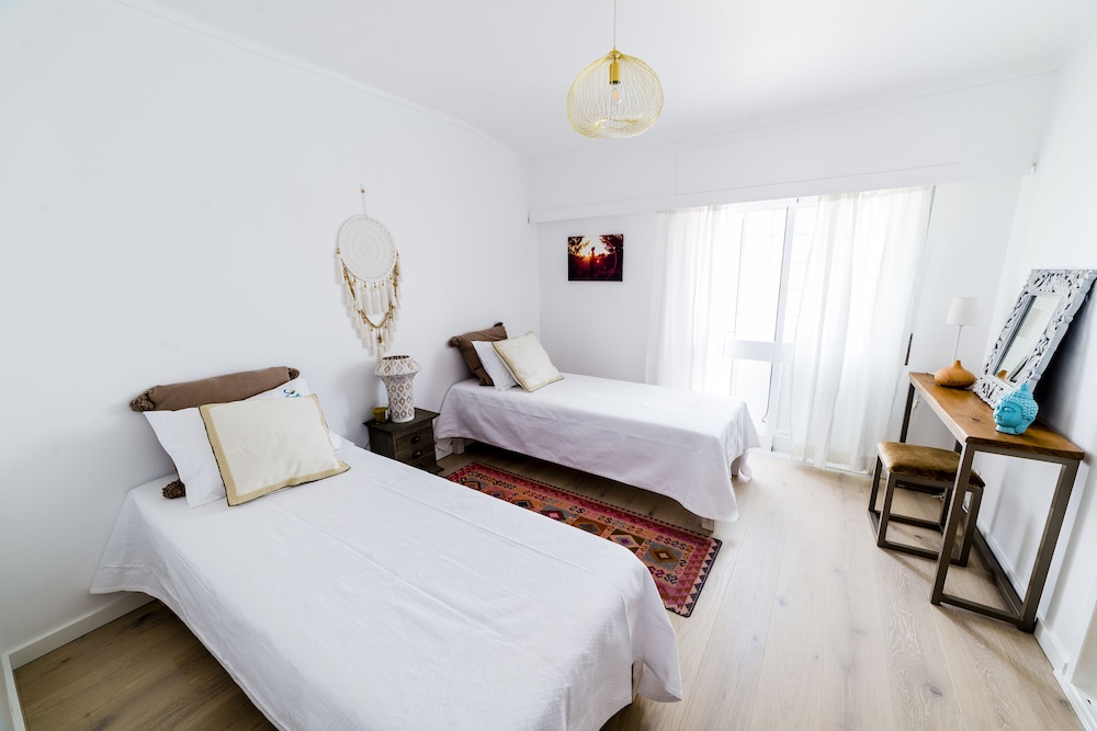Sandhi House - Yoga & Wellness 6/40