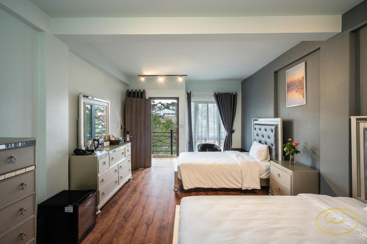Fantastic, 2 Double Beds