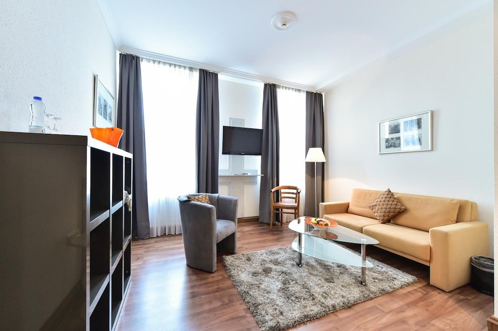 STADT HOTEL Iserlohn 45/61