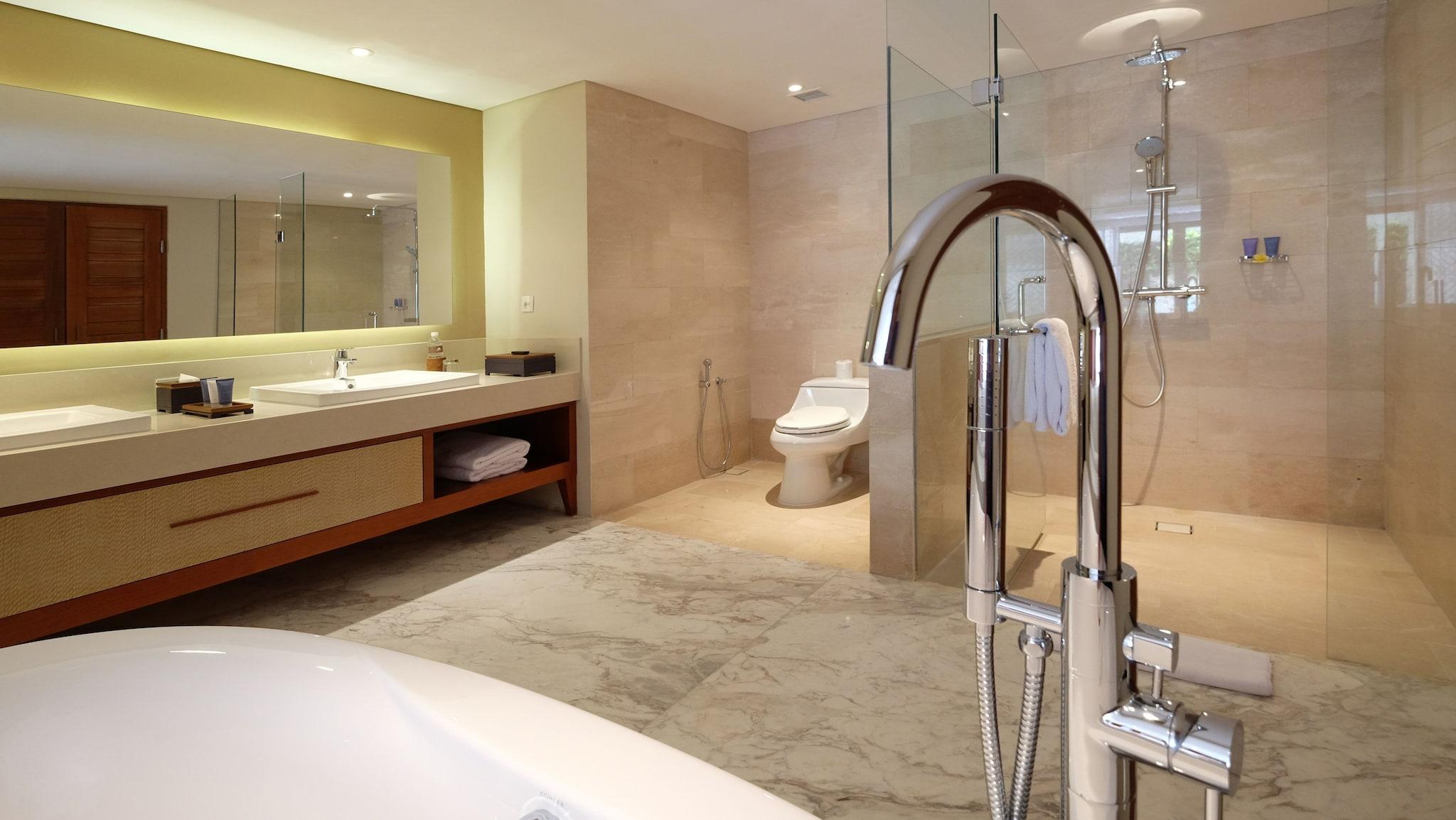 Junior Suite Garden Terrace Double Bed، The Bandha Hotel & Suites 5/6