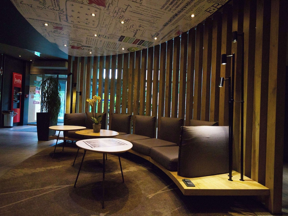 Ibis Hotel Koln Centrum 41/68