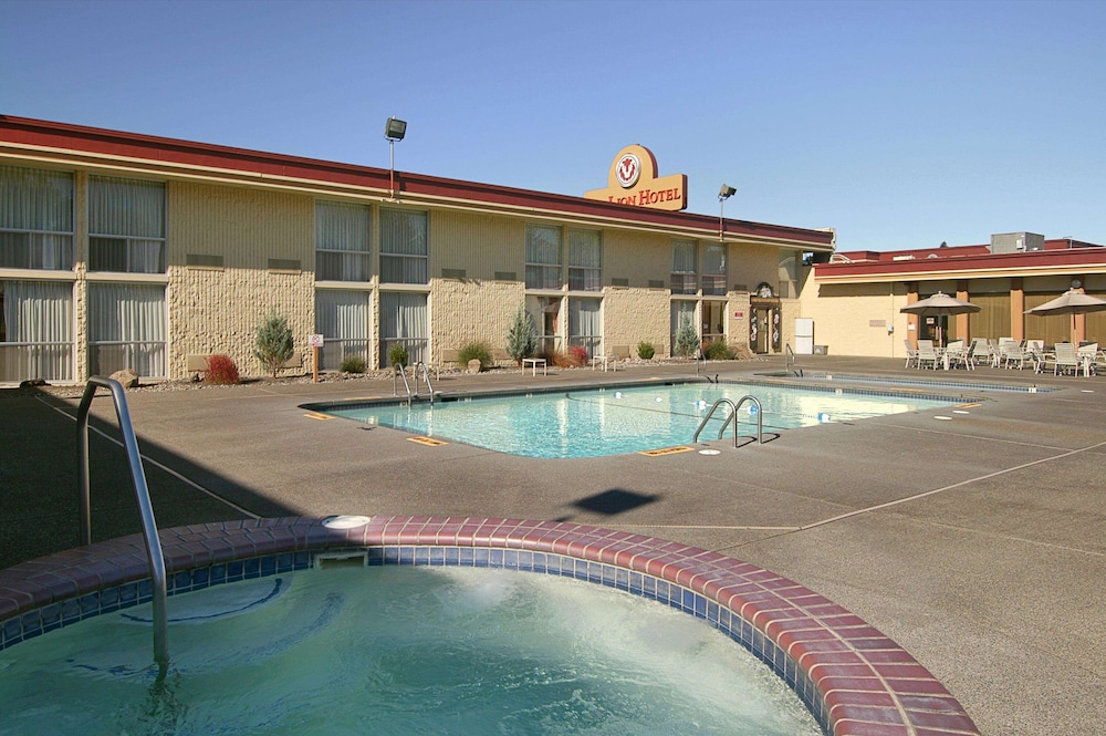 Red Lion Hotel Kelso Longview 7/42