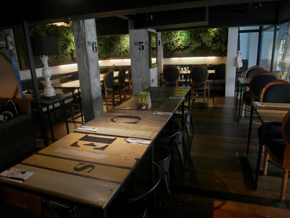 Ipoh French Hotel 42/53