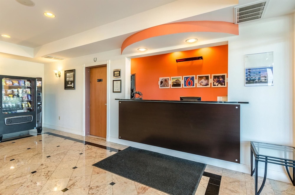 Motel6 Lexington, VA 10/42
