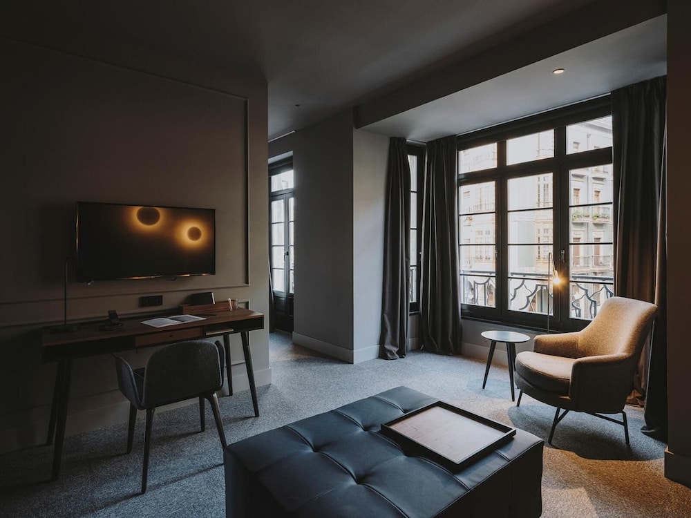 El Moderne Hotel 28/50