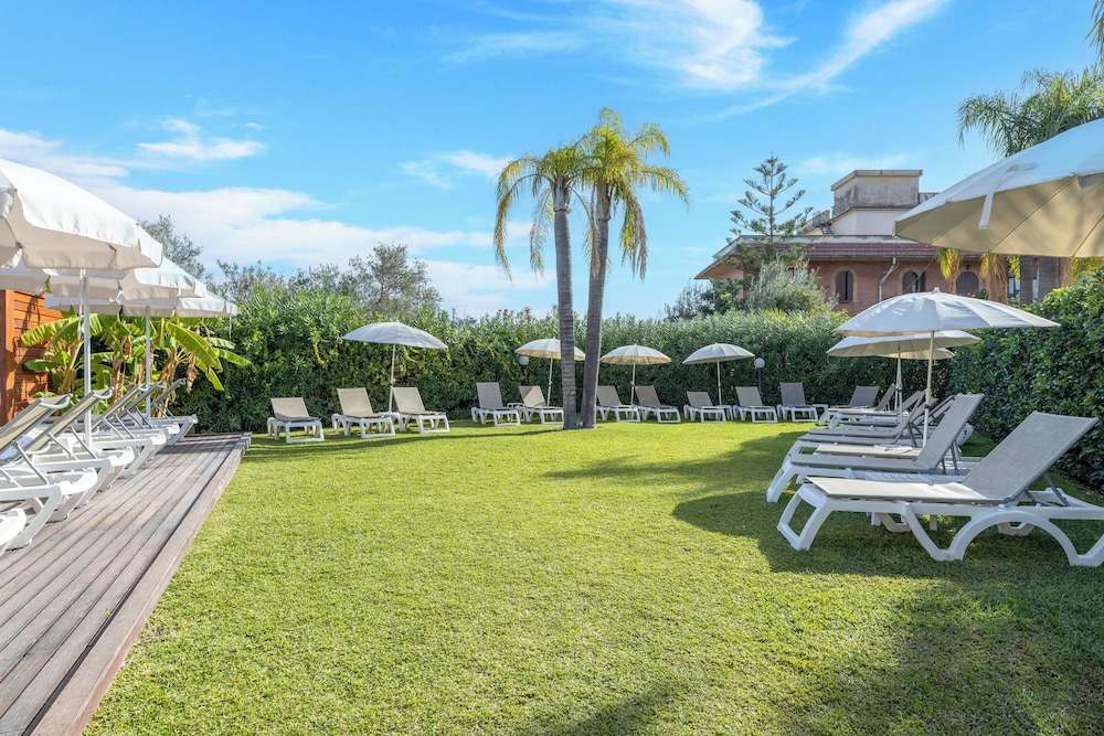 Residence Villa Giardini 63/66