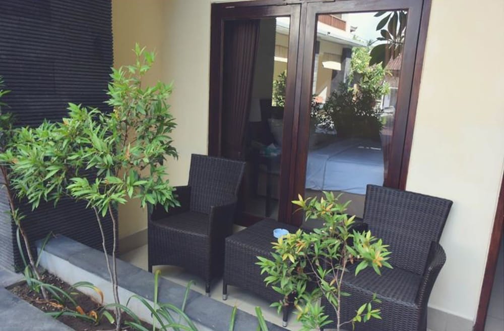 Radha Bali Hotel 9/70