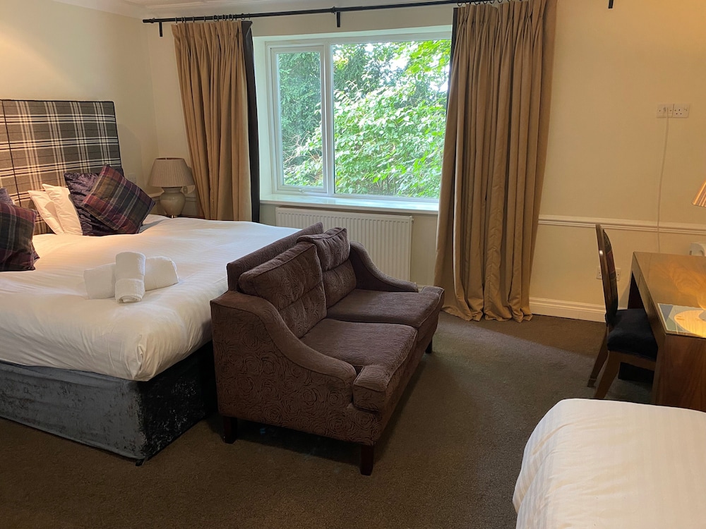 Hollin House Hotel 59/76