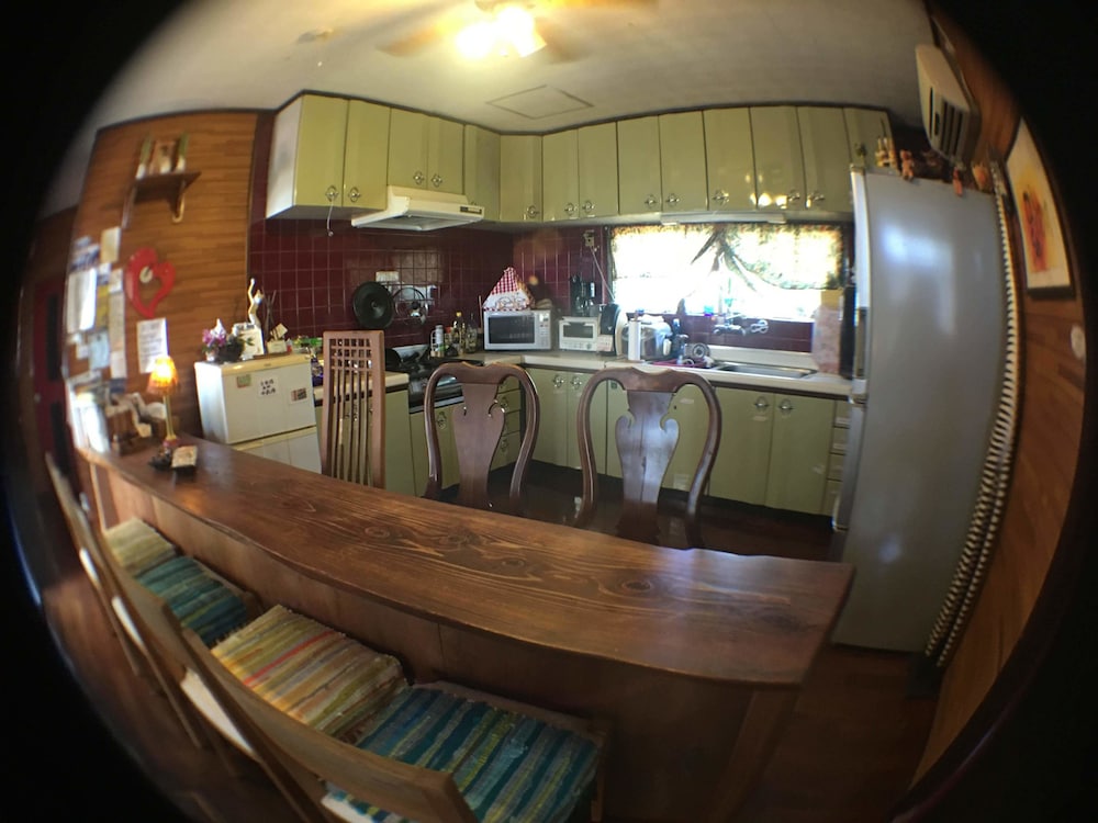 Milk-Ya Women-Only Guest House 6/50