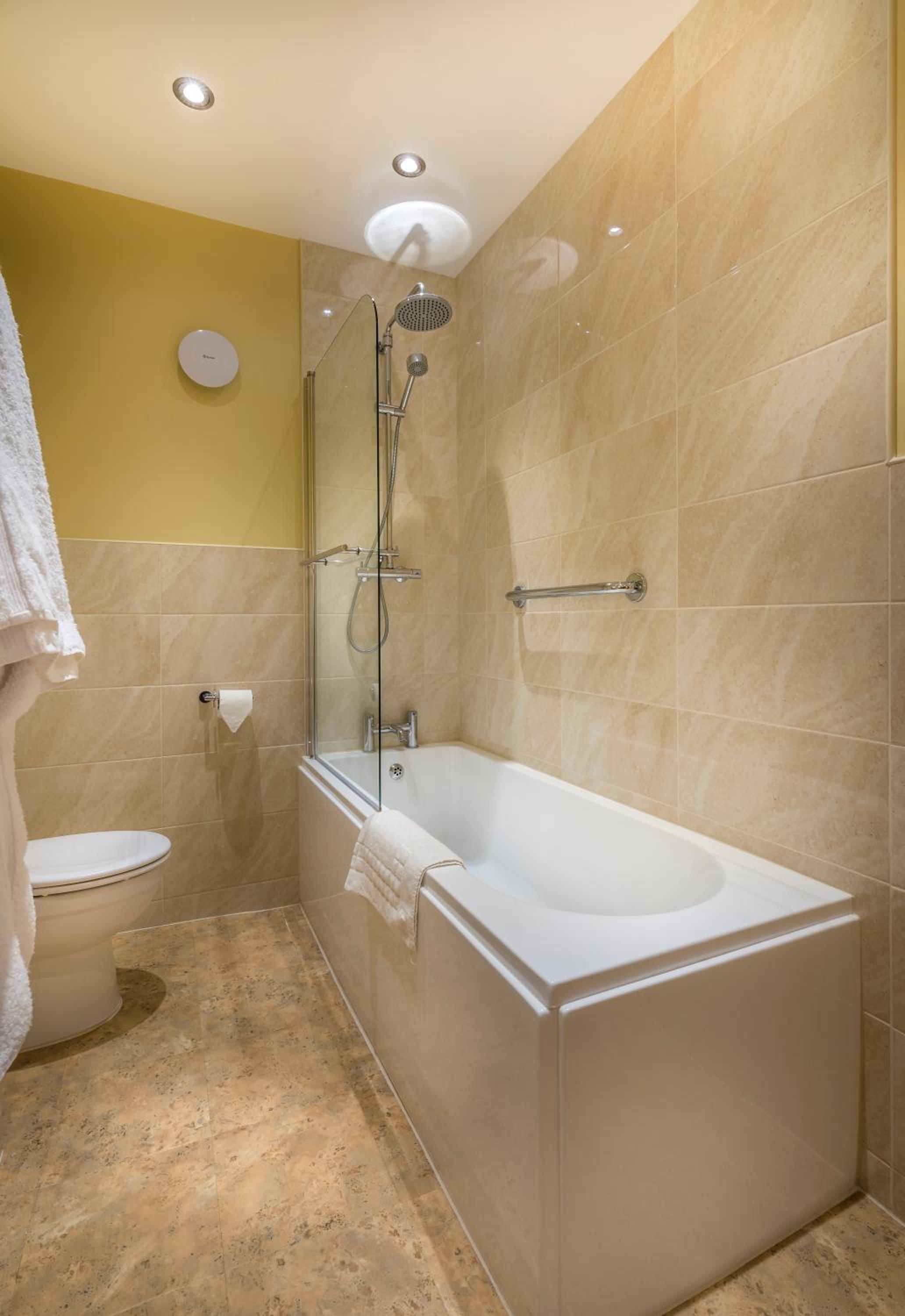 غرفة بسريرين منفصلين، Petwood Hotel 4/6