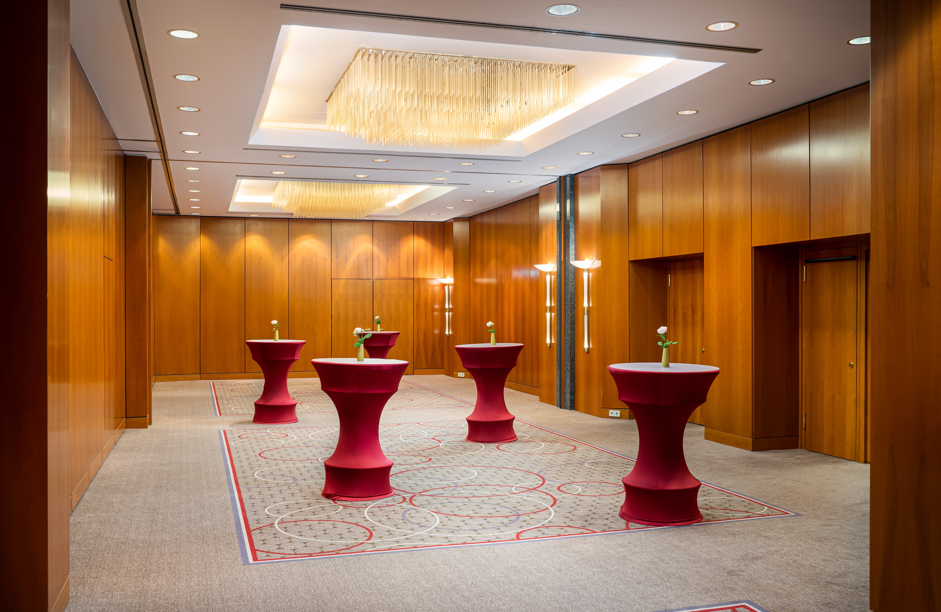 Leonardo Hotel 26/74