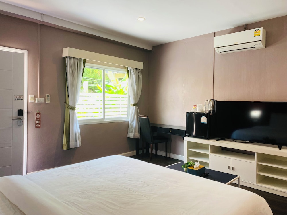 غرفة ديلوكس بسرير كينج، Bella Vista Beach Resort Koh Lipe 4/10