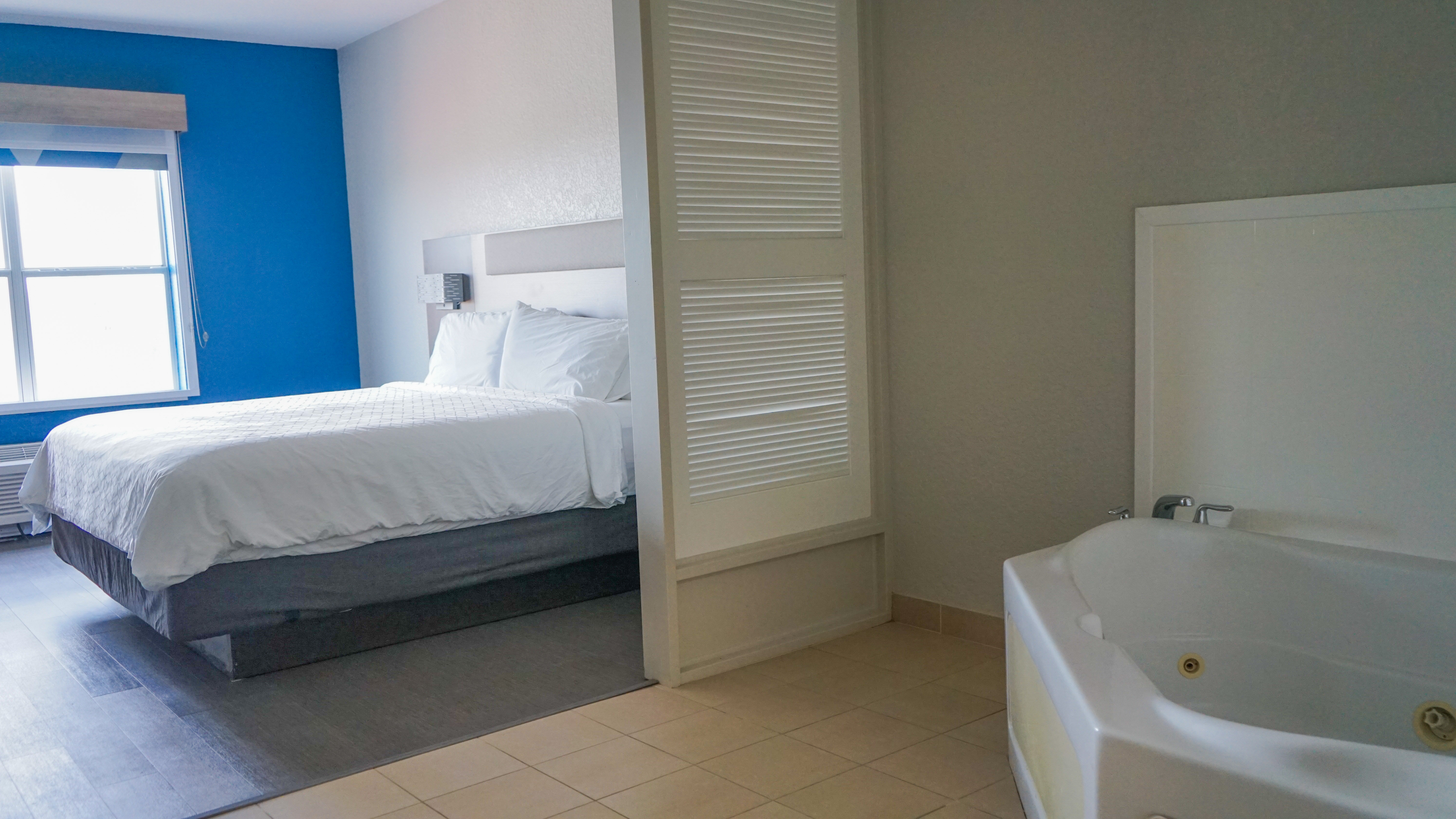 Holiday Inn Express Hotel And Suites Lakeland North I 4 46/46