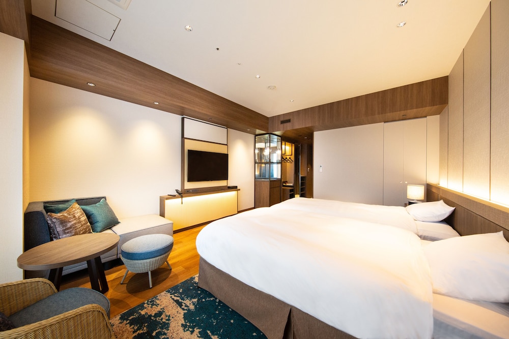 Premium, Twin Beds, 2 Murphy Beds, Ocean View, Dining Area, Terrace
