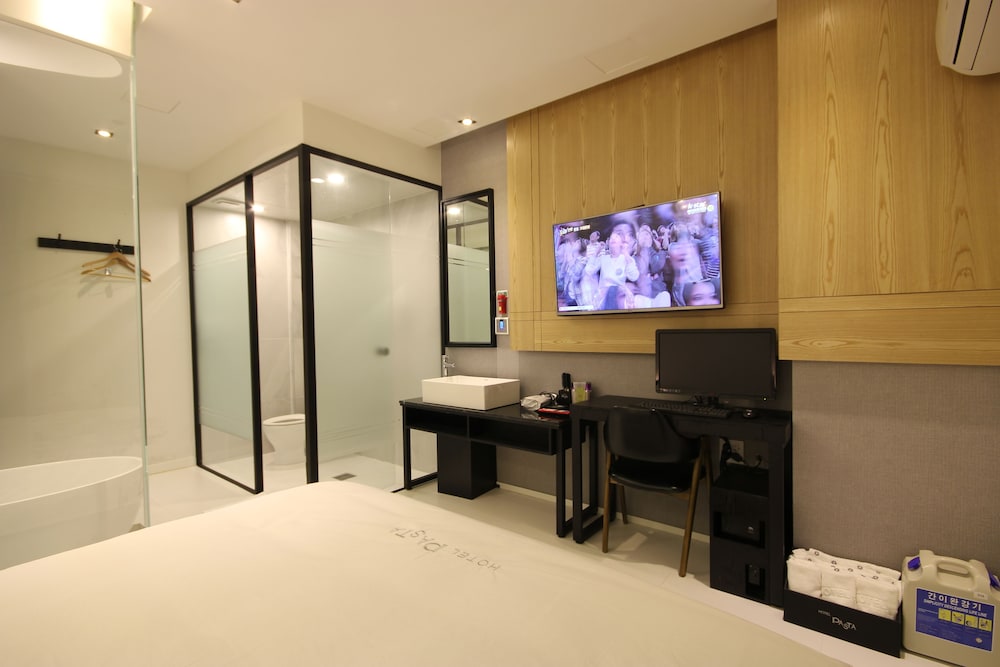 Jinhae Pasta Hotel 14/47