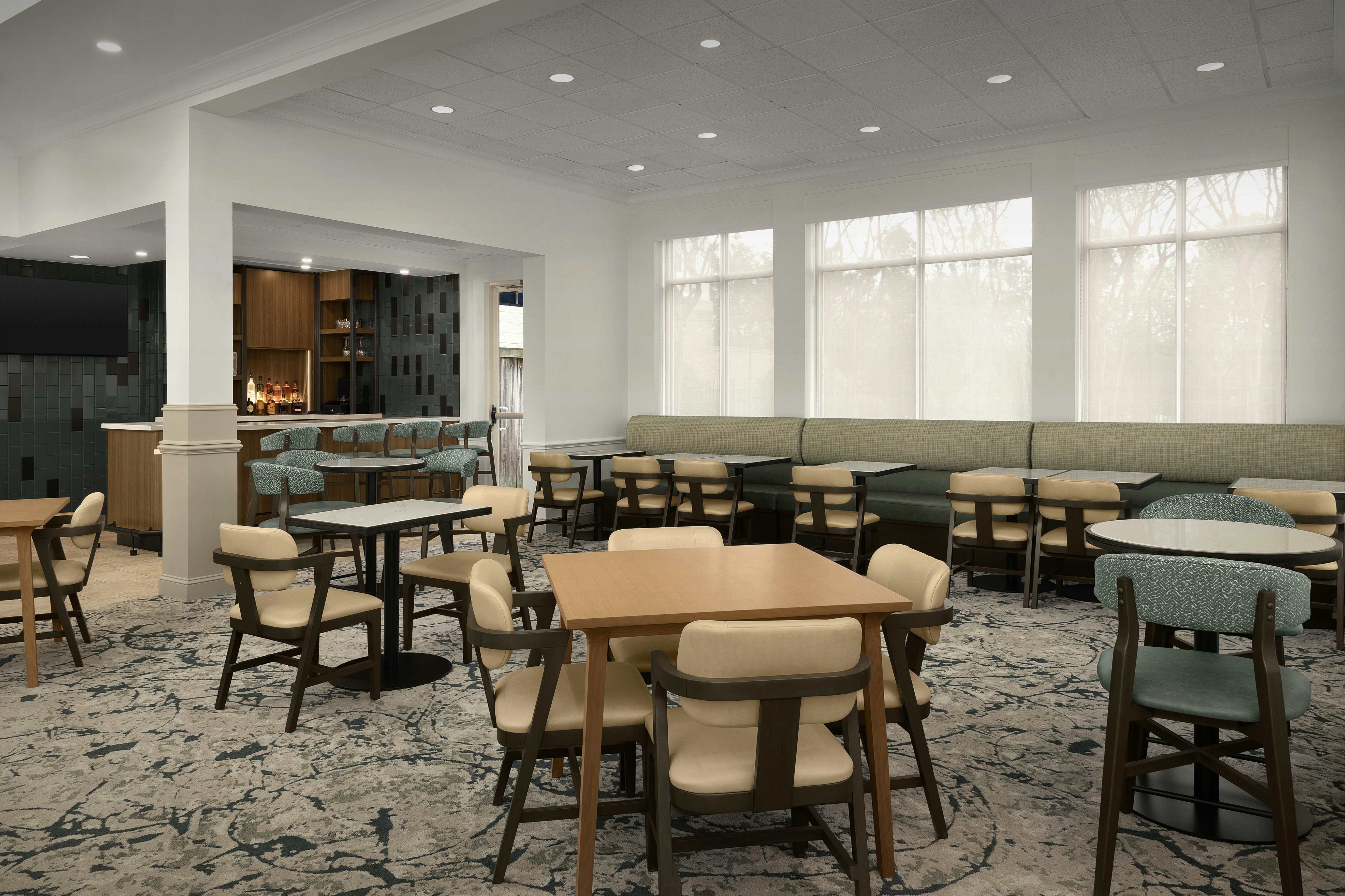 Hilton Garden Inn Huntsville Space Center 33/55