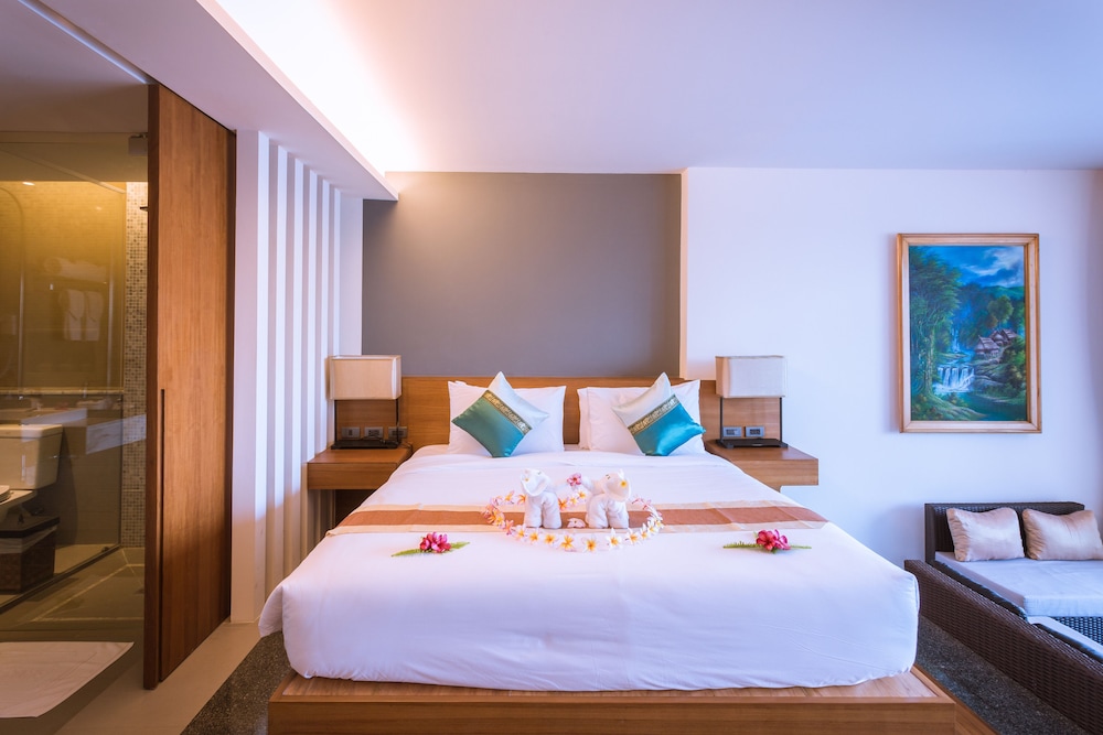 Chalong Chalet Resort And Longstay 11/50