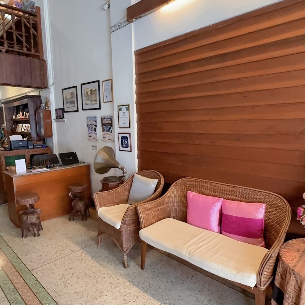 Rustic Guesthouse 29/50