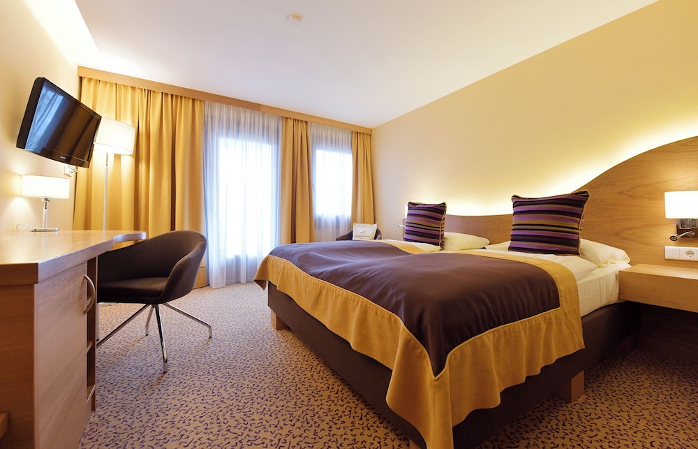 Seehotel Rust 7/50
