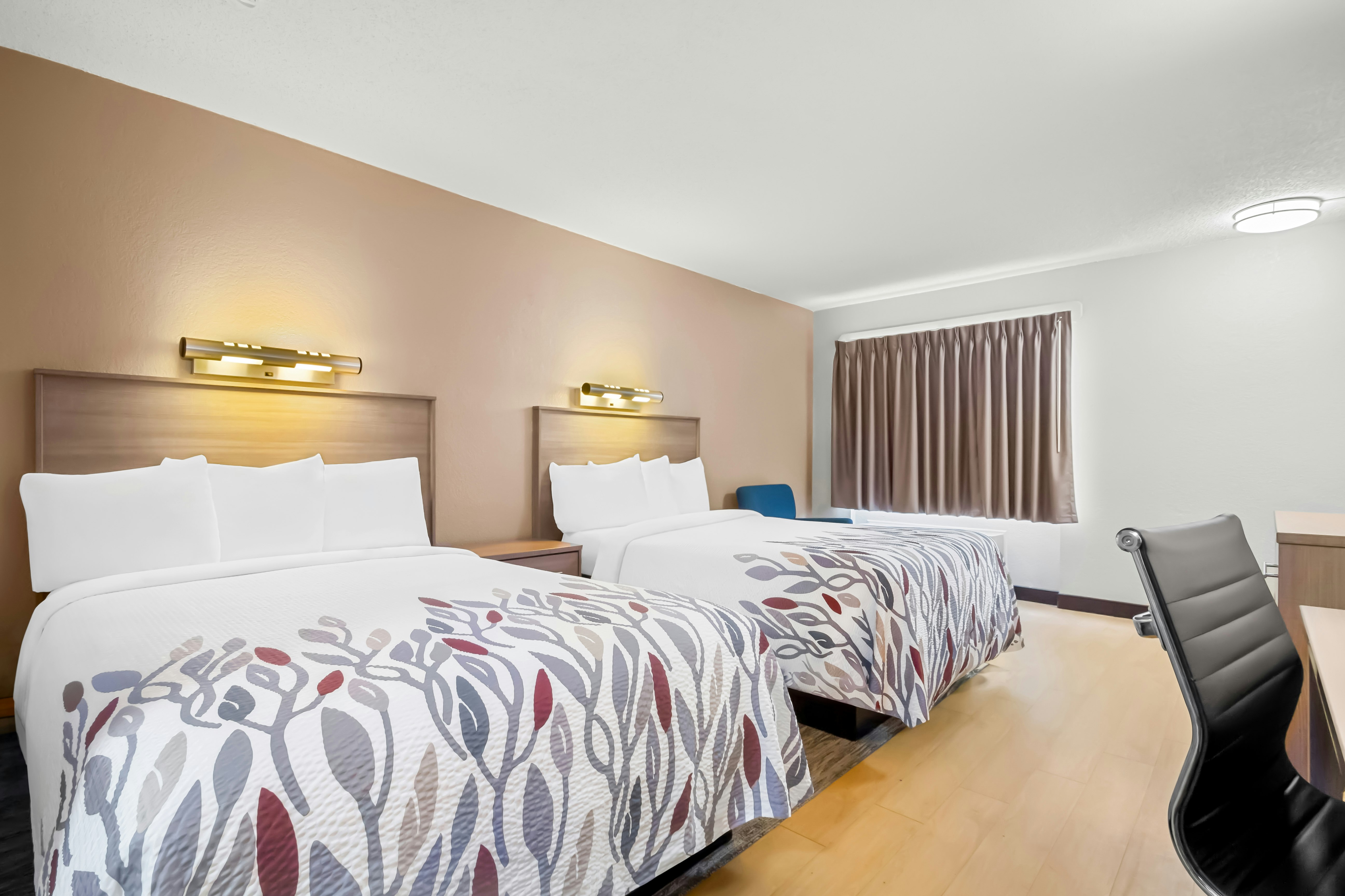 غرفة بسريرين مزدوجين، Red Roof Inn Myrtle Beach Hotel - Market Commons 7/8