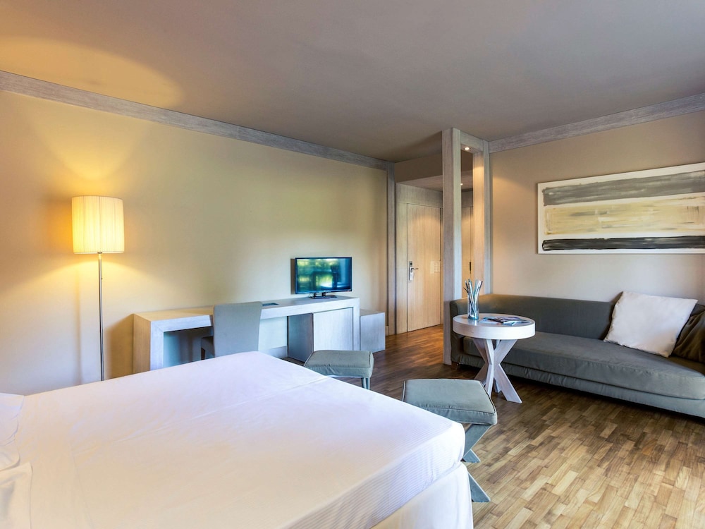 Mercure Tirrenia Green Park 9/50