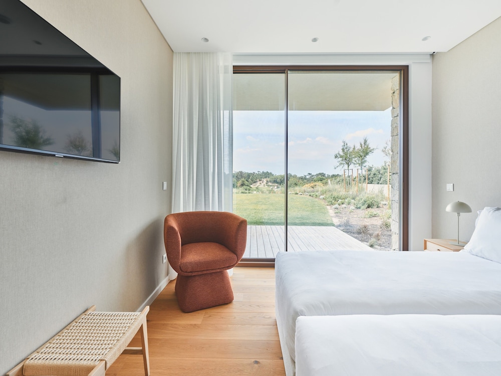 West Cliffs Ocean & Golf Resort 13/41