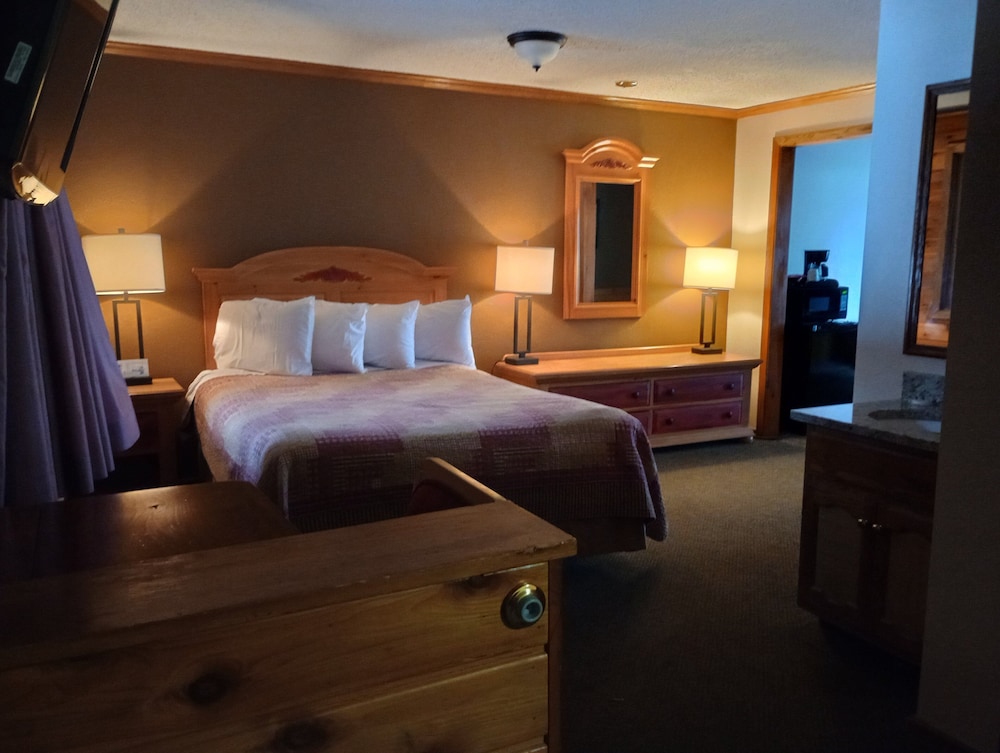 CENTERSTONE RESORT LAKE-AIRE 23/59