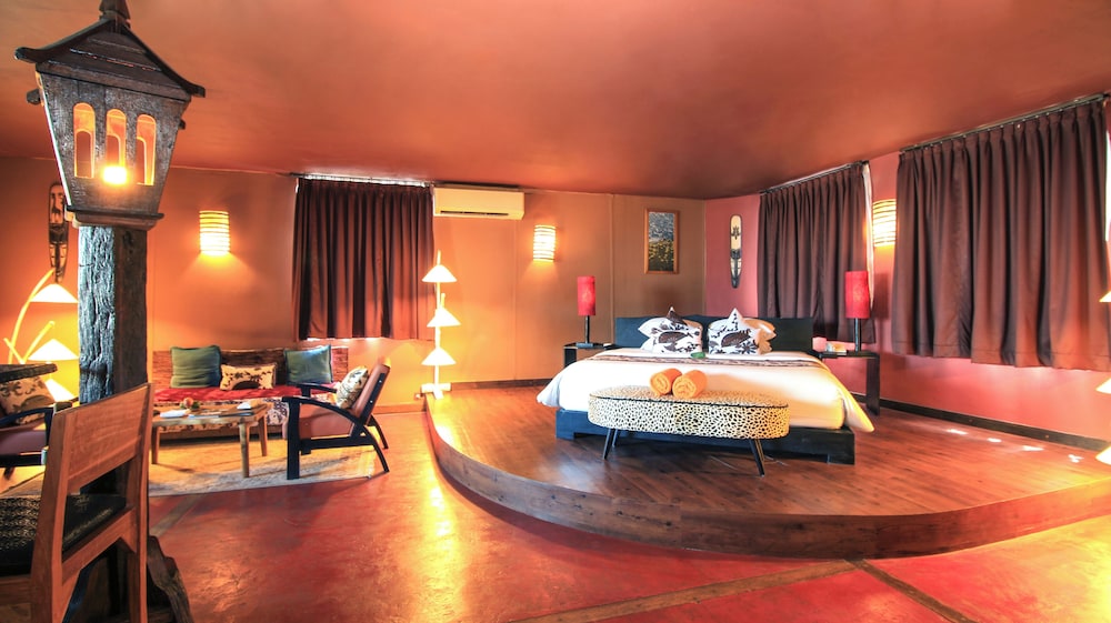 Seminyak Suites (Ex Seminyak Sky Suites by Kupu Kupu Resorts) 16/50
