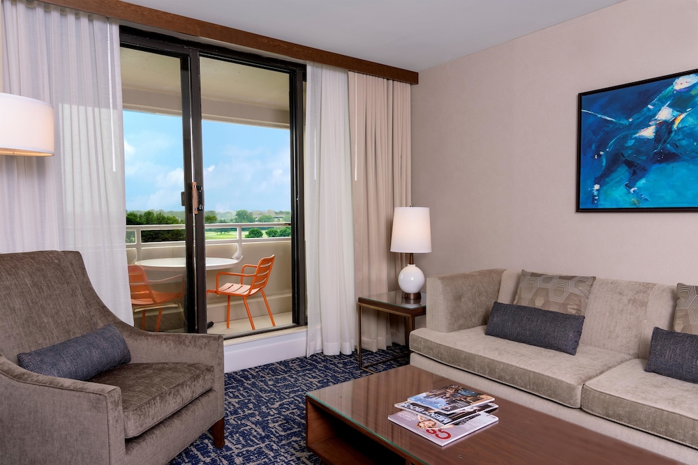 Hilton Chicago/Oak Brook Hills Resort & Conference Center 33/69