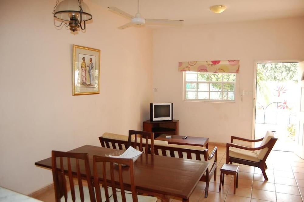 Riyan Apartments 20/42