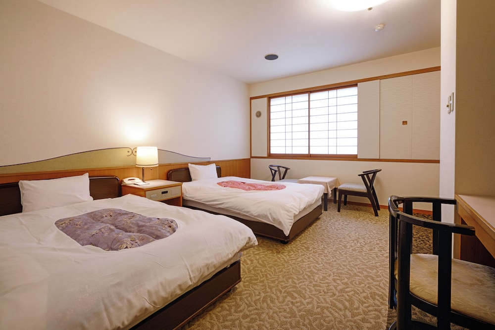 Hotel New Tsuruta 14/71