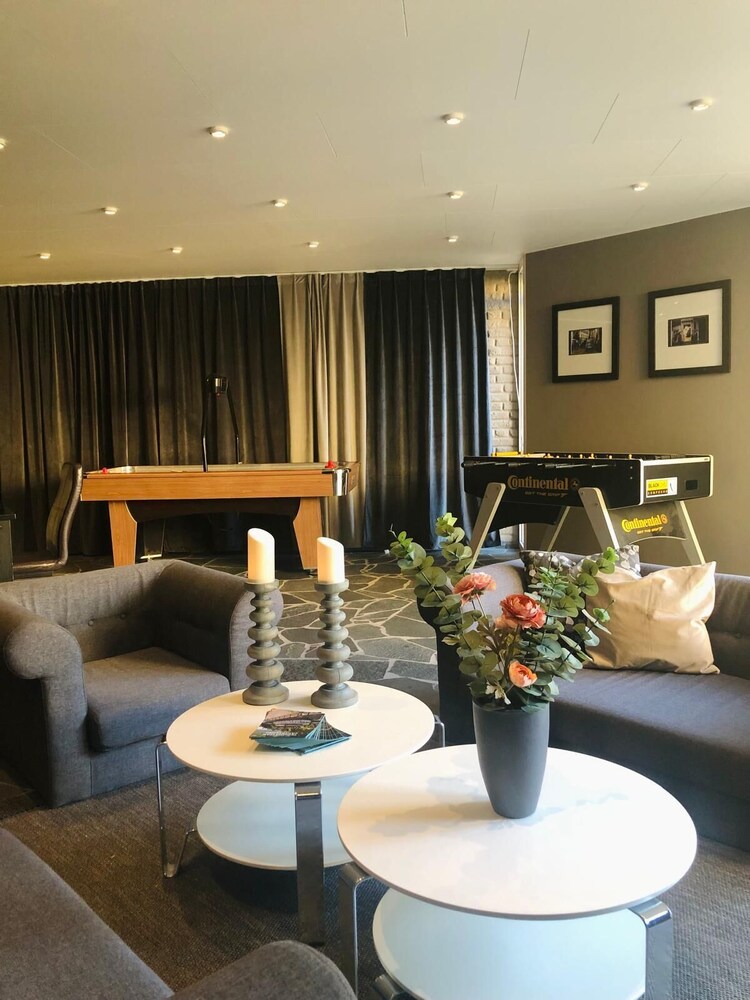 Arena Hotell 30/53