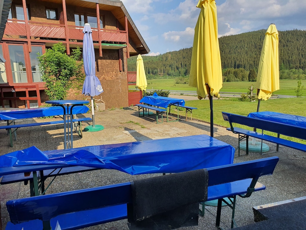 B+B Hotel Sonnenmatte Near Badeparadies 20/50
