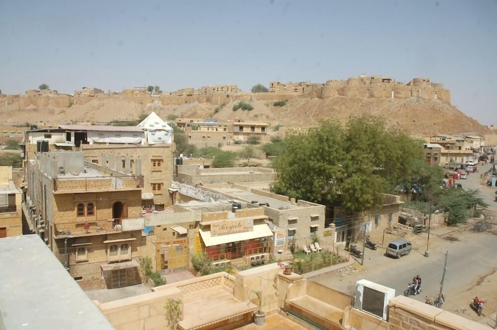Gorakh Haveli 2/30