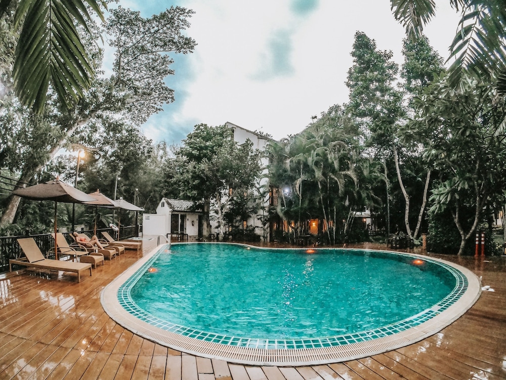 Ratchapruek Lanna Boutique 42/50