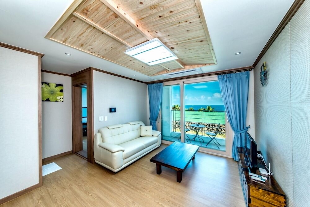 Sea & Wave Pension 6/45