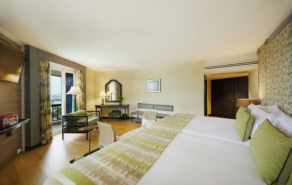 Family Suite, Junior Suite, 2 Queen Beds