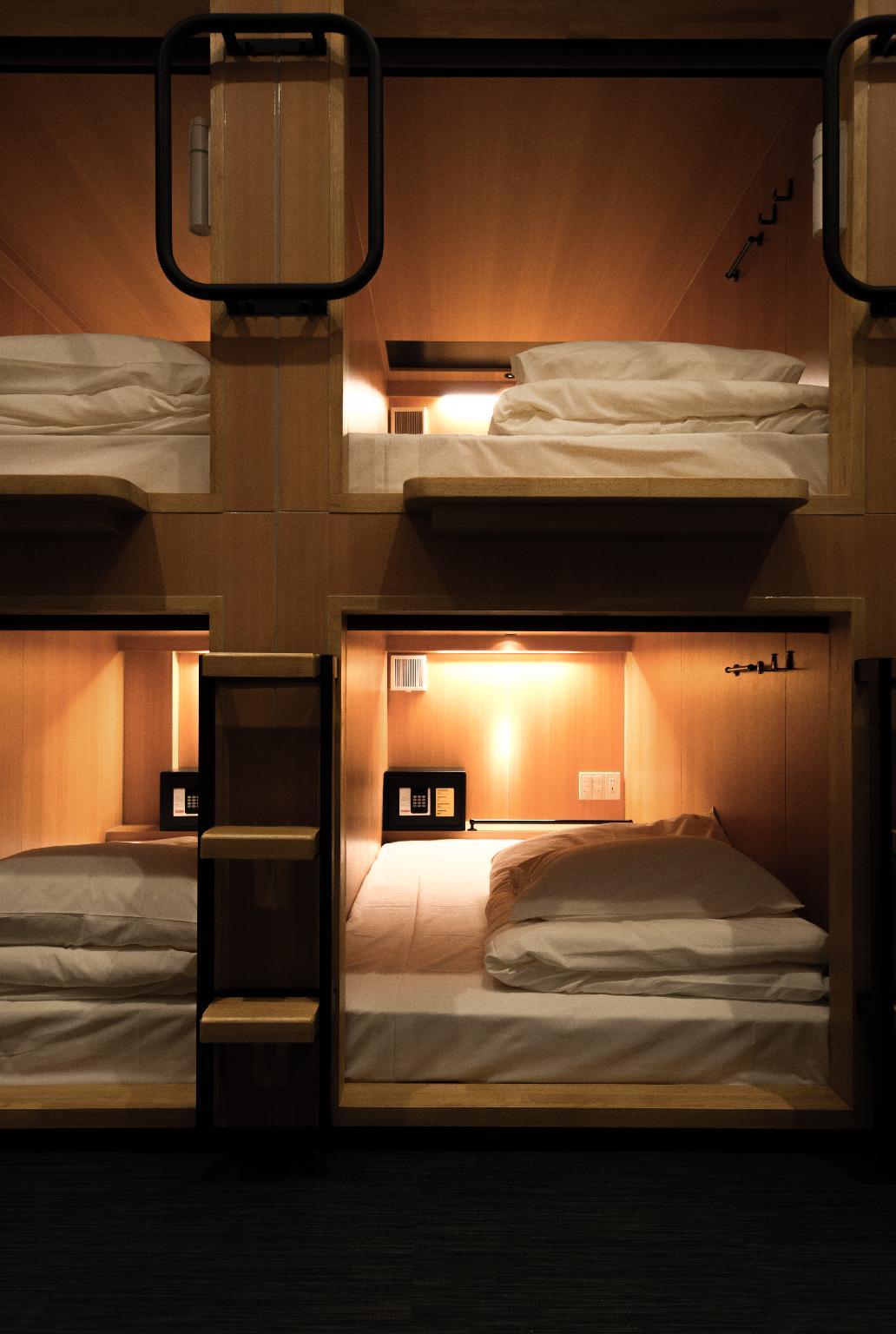 Capsule, Male Dorm