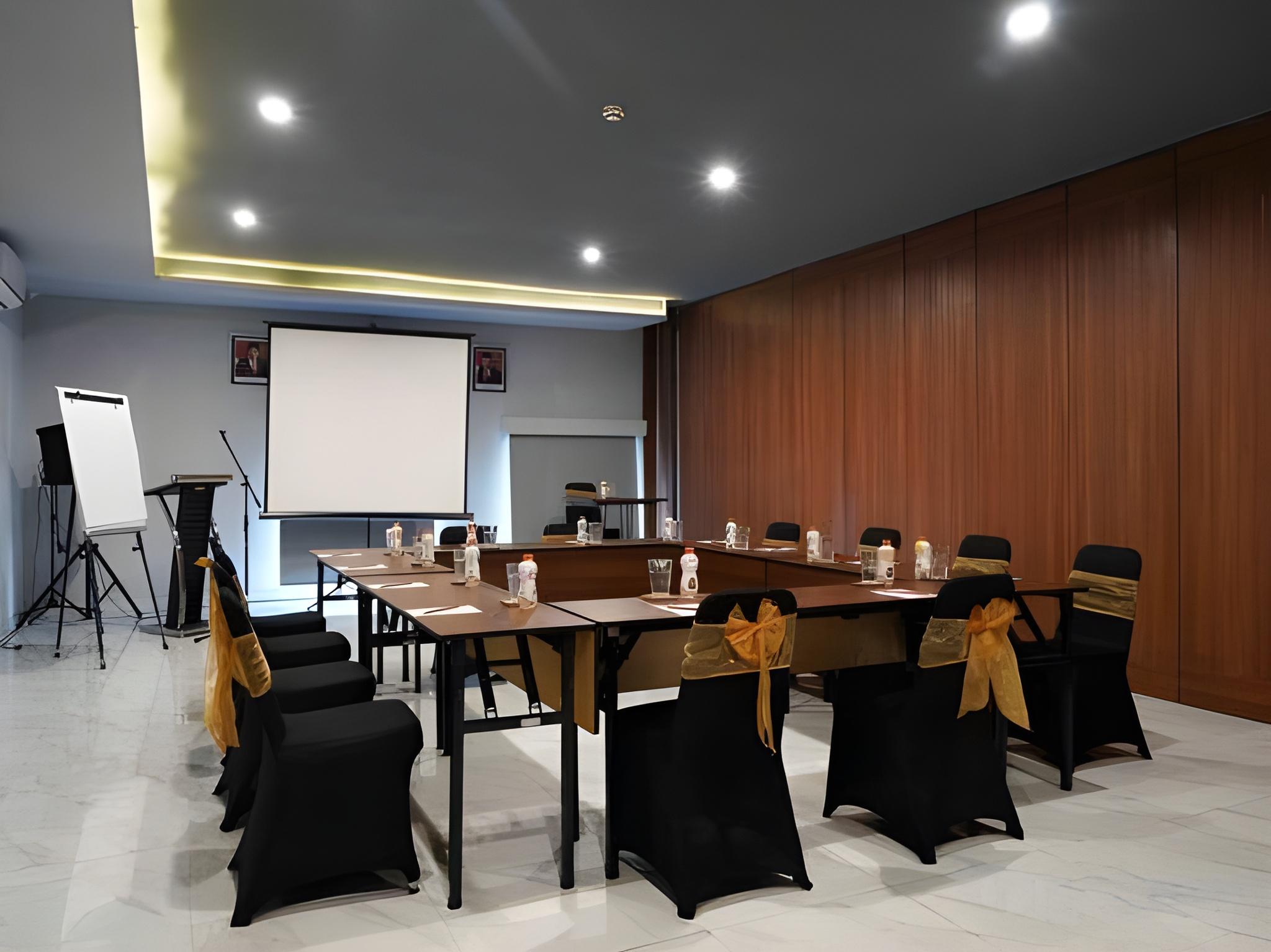 Cordela Inn Sidoarjo 15/16