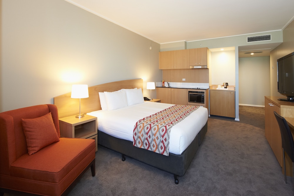 Nesuto Parramatta Apartment Hotel 12/67