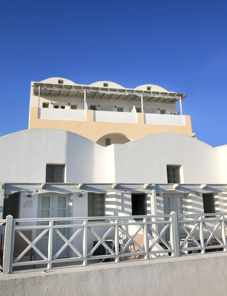 Muses Cycladic Suites 3/80