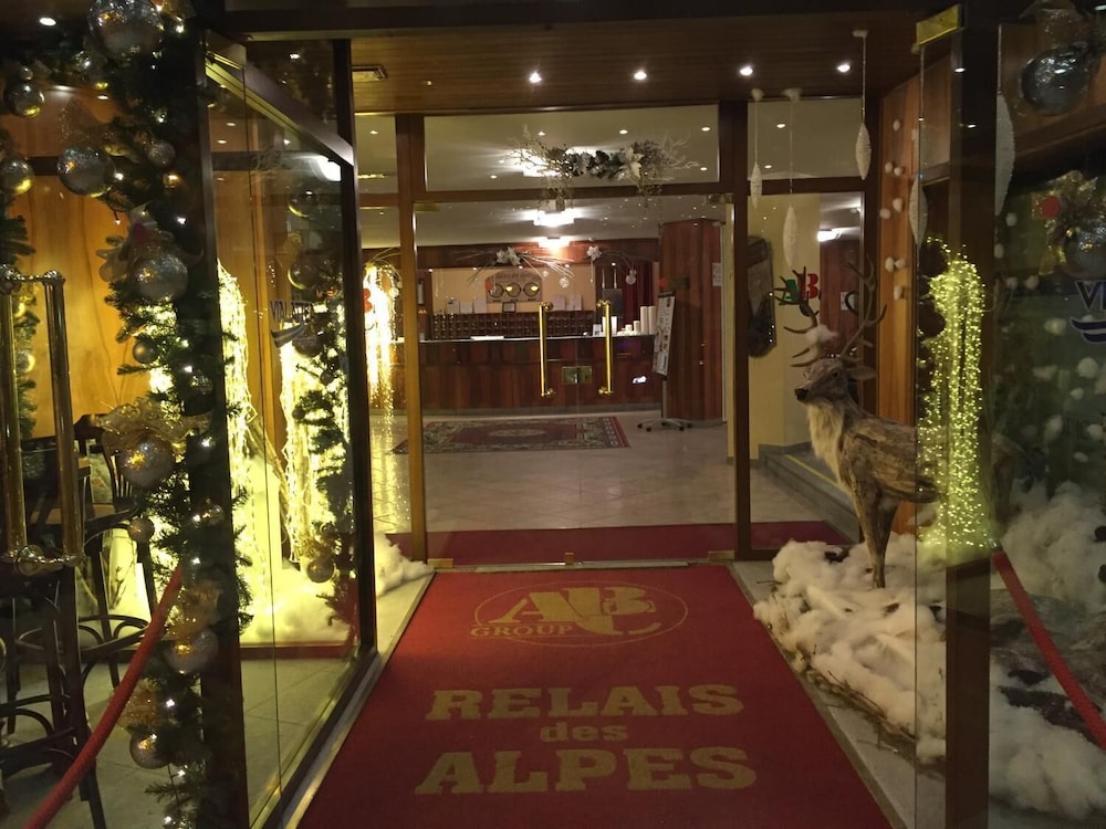 Relais des Alpes 6/44