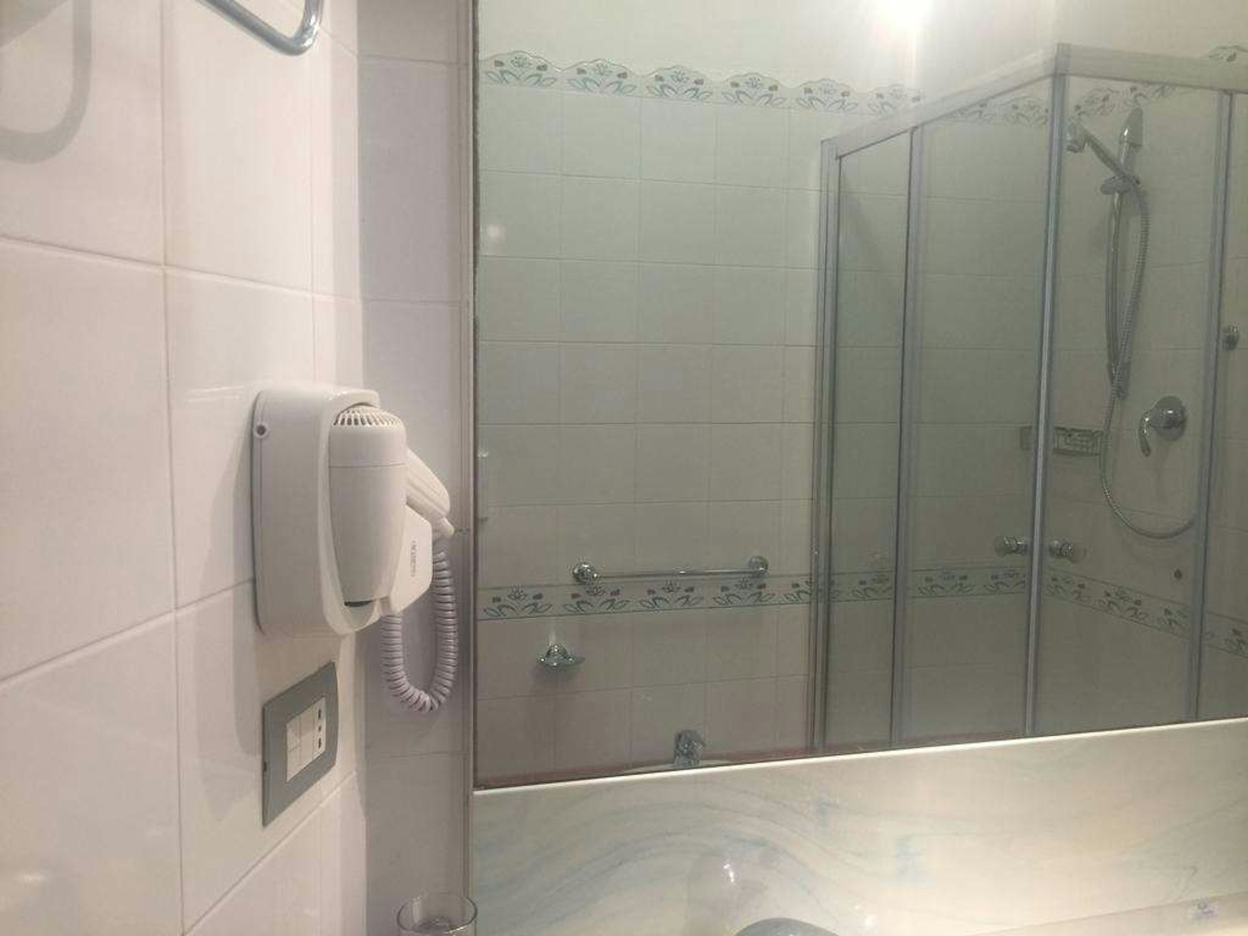 HOTEL FERRETTI 69/69