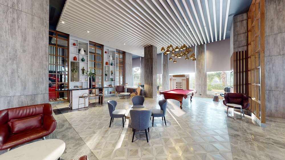 Radisson RED Chandigarh Mohali 43/75
