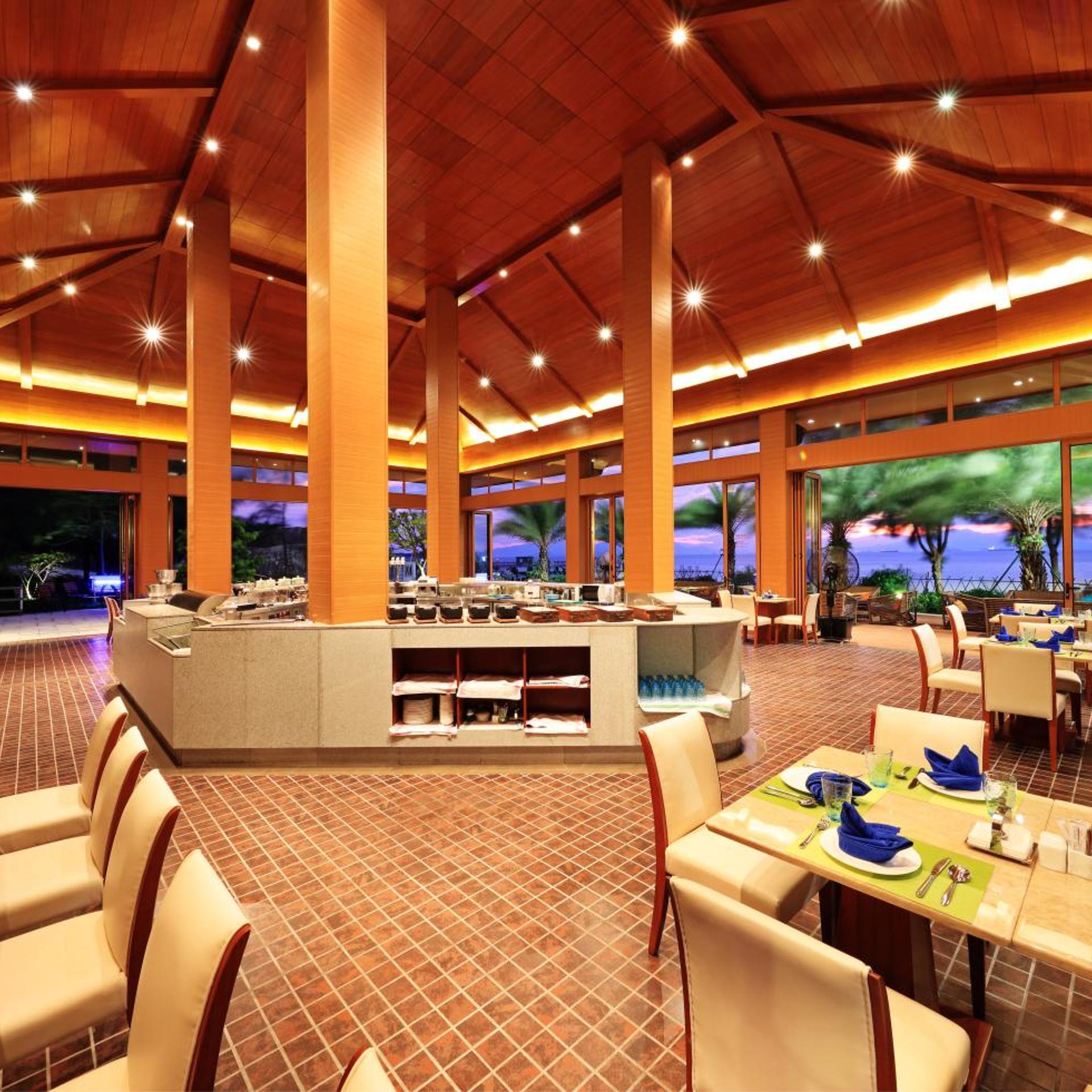 Regal Palace Resort Huizhou 35/55