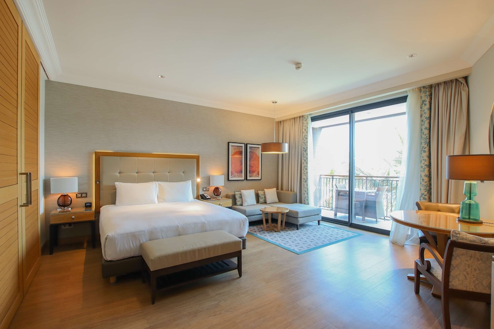 HILTON CABO VERDE SAL RESORT 22/81