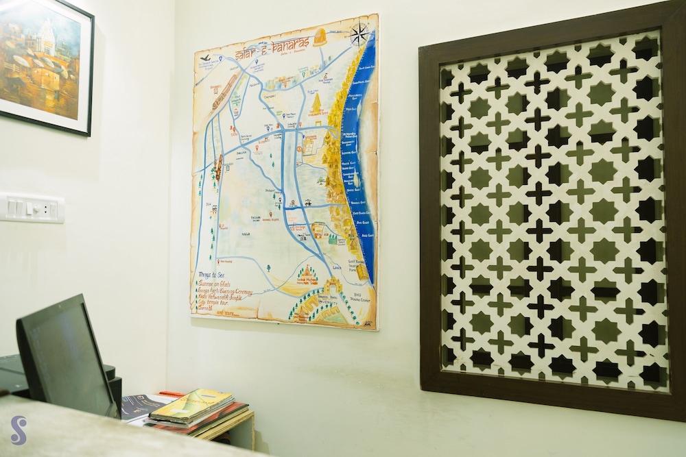 Safarnama Varanasi 1/37